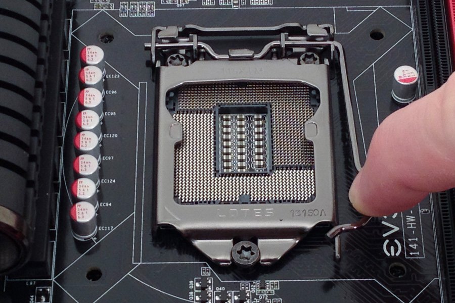 CPU locking lever opening.